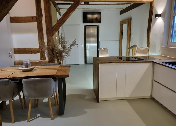 Casa Linda, Luxurioese Im Gruenen Apartament